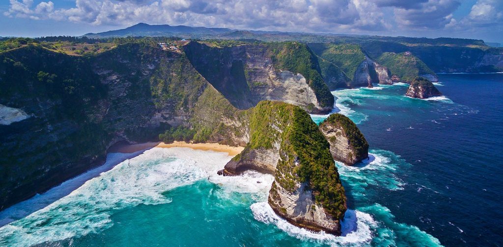 Nusa Penida : falaises spectaculaires et paradis sauvage